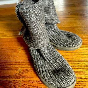 UGG classic cardi knit boot. EU 38 size 7 US.